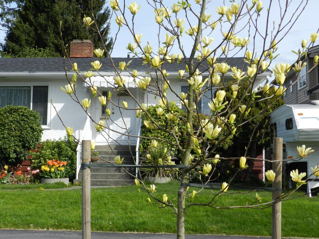 Serenity Bed and Breakfast Burnaby Exterior foto